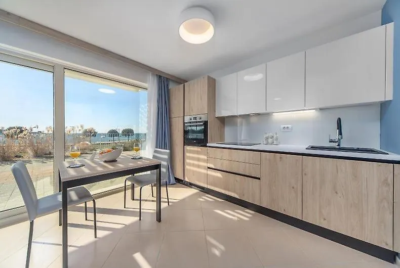 Garden Palace Superior Studio Sea View I Umag Apartment